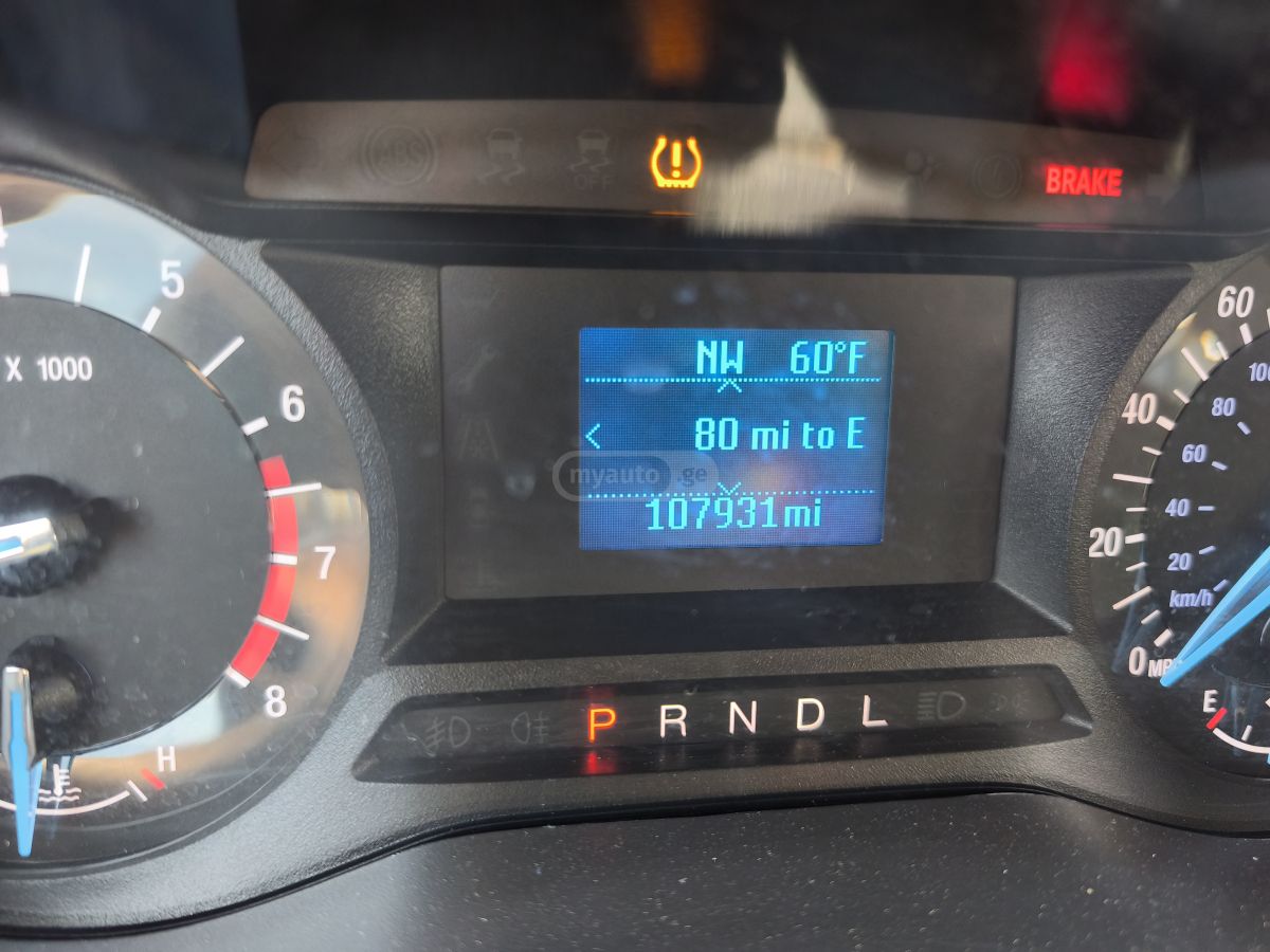 Ford Fusion - фото 8