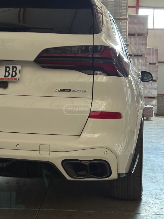 BMW X5 - фото 10