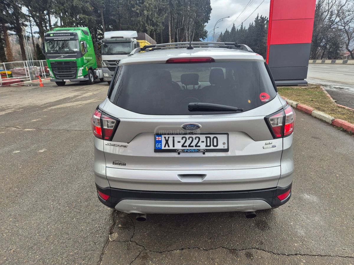 Ford Escape - фото 4