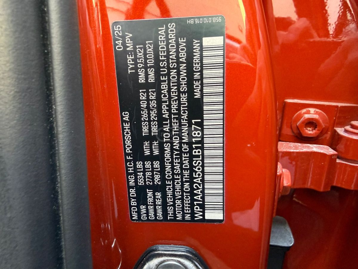 Porsche Macan 2025 — миниатюра 15