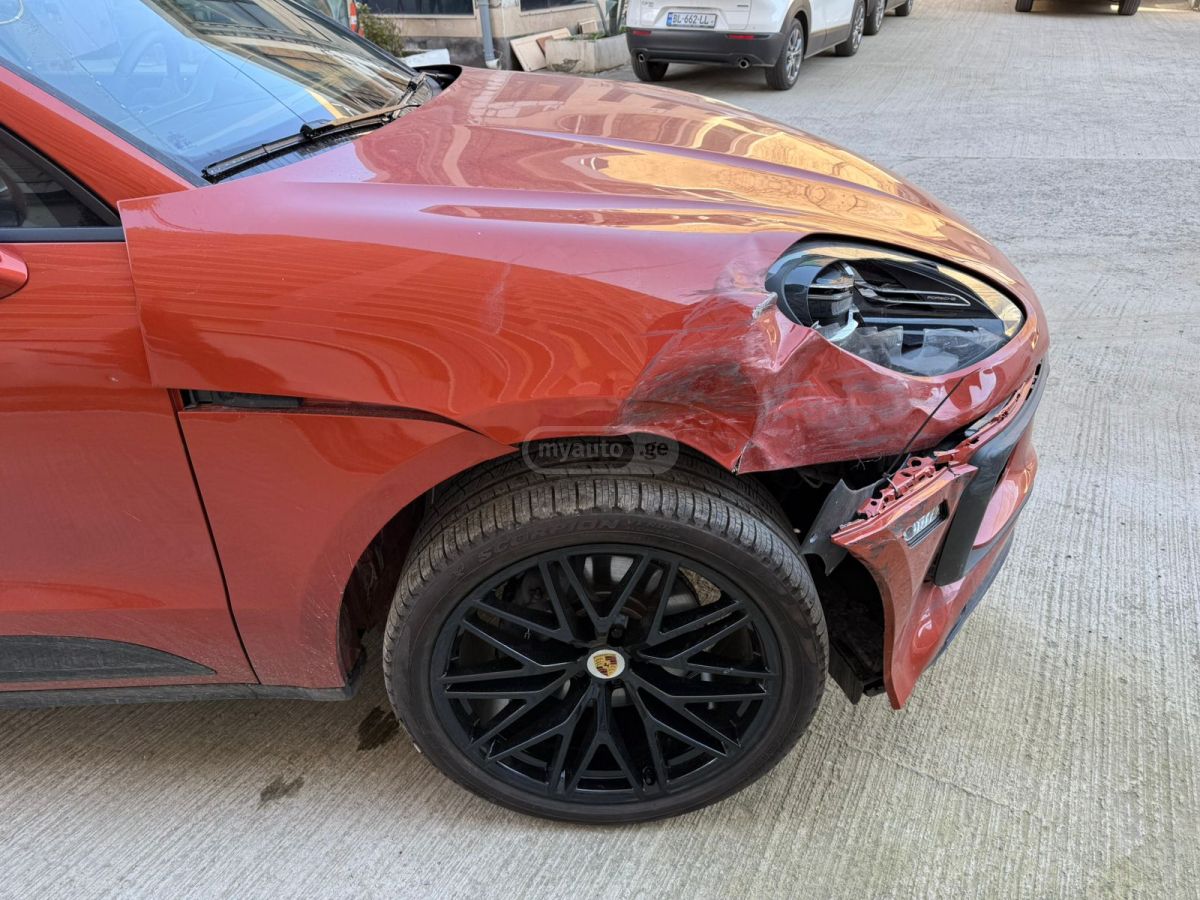 Porsche Macan 2025 — миниатюра 4