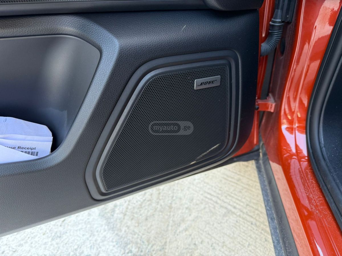 Porsche Macan 2025 — миниатюра 7