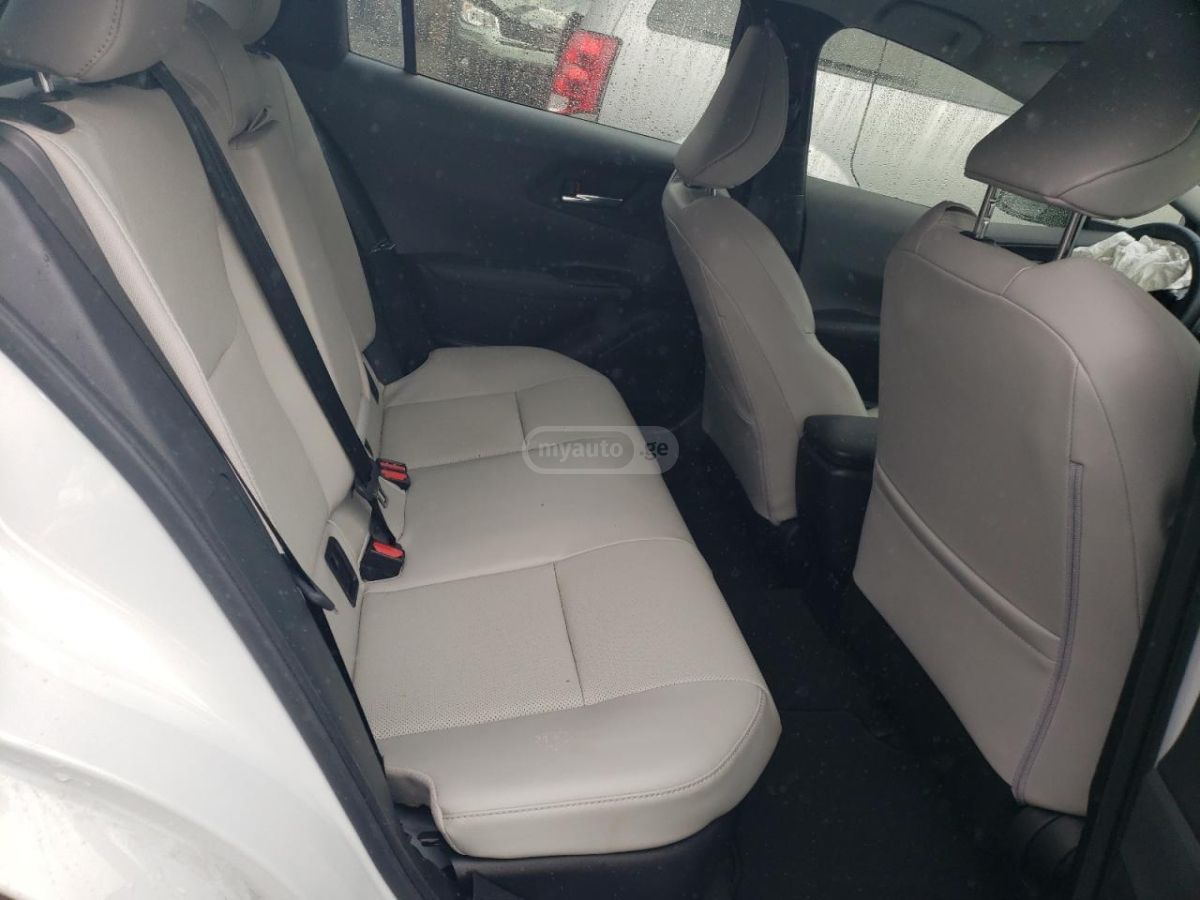 Toyota Prius - фото 10