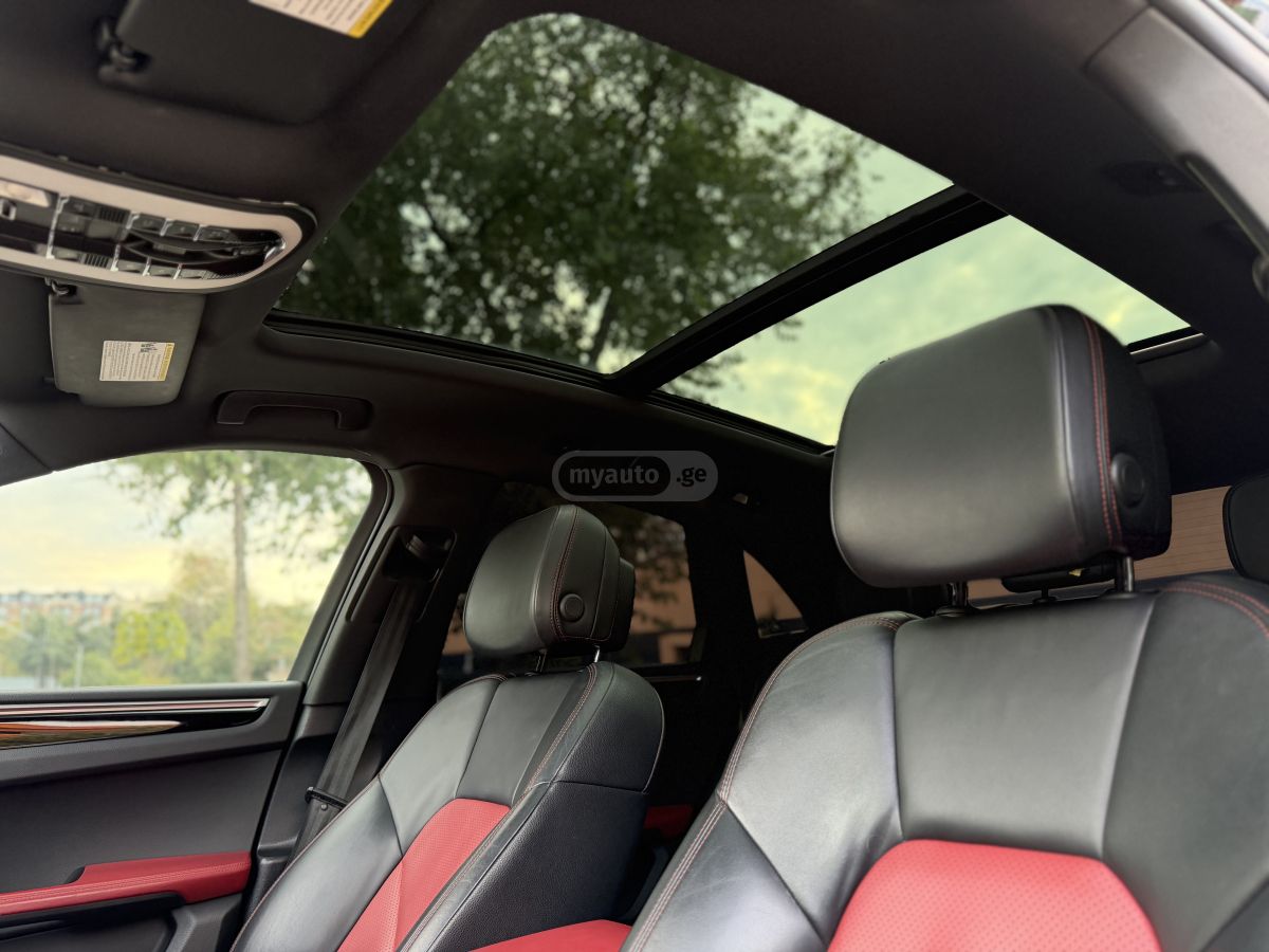 Porsche Macan - фото 12