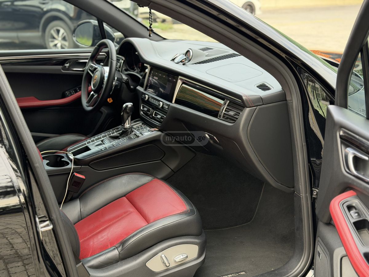 Porsche Macan - фото 13