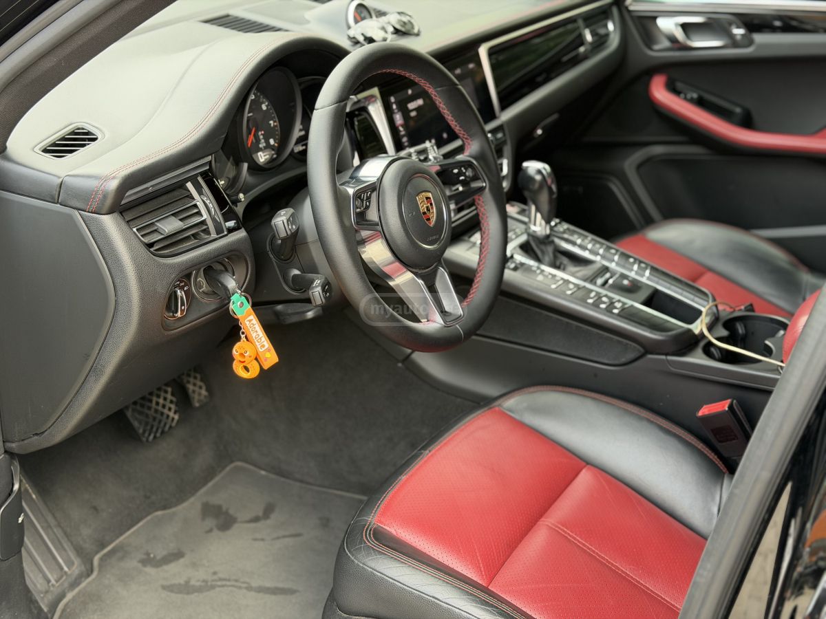 Porsche Macan - фото 7