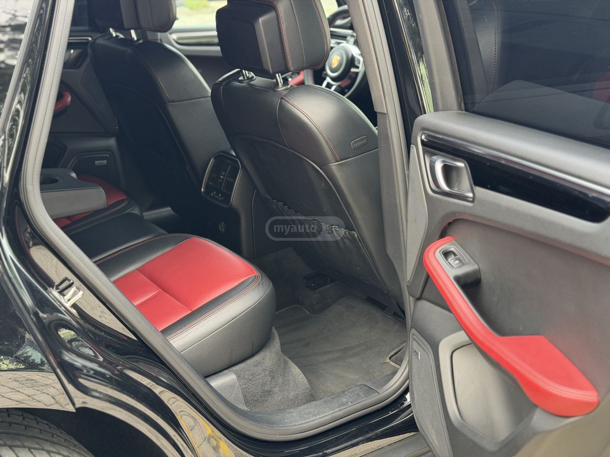 Porsche Macan - фото 8