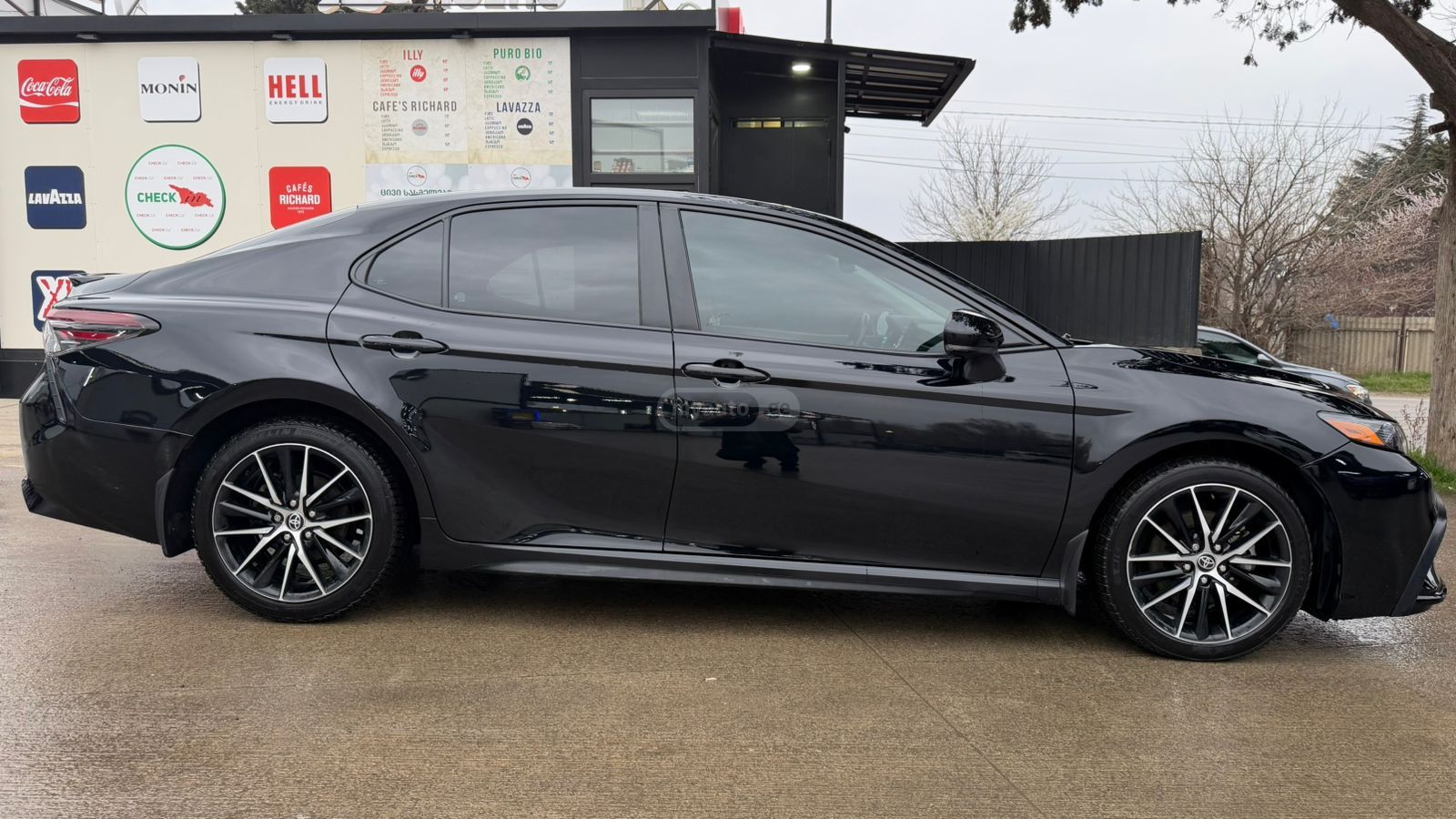 Toyota Camry - фото 9