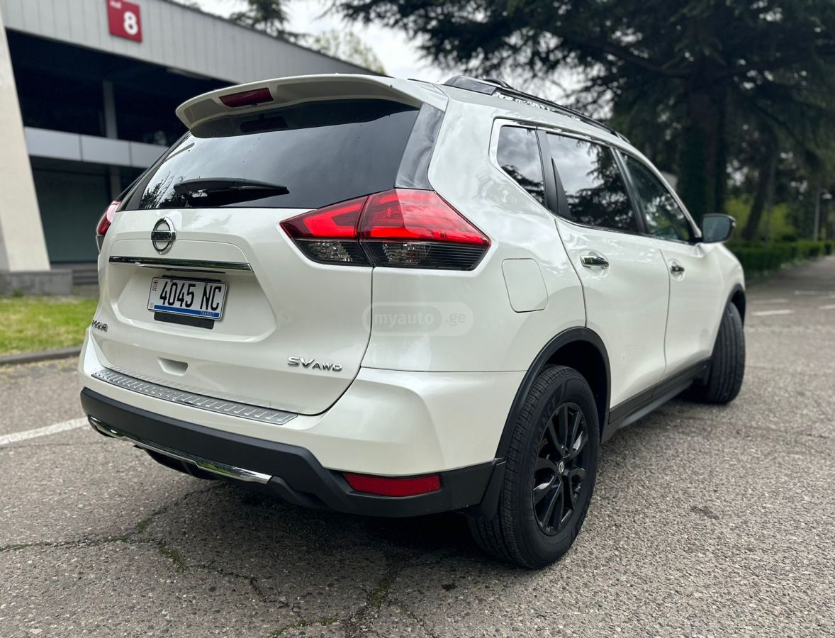 Nissan Rogue - фото 6