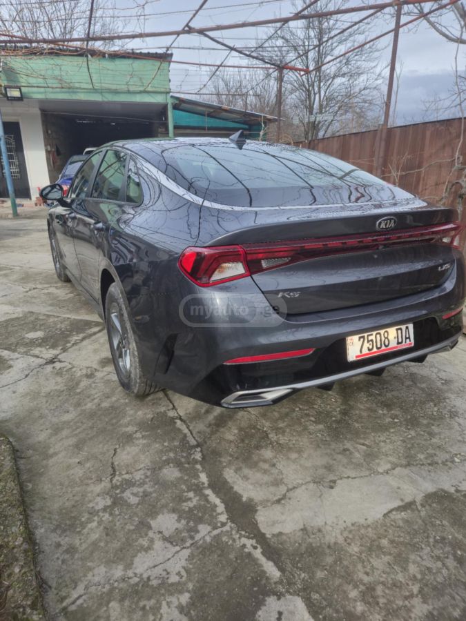 Kia K5 - фото 7