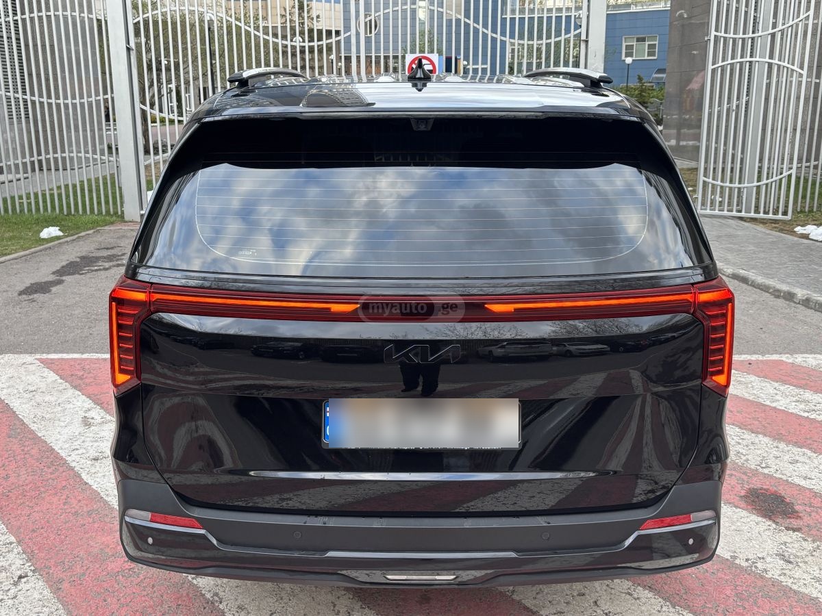 Kia Carnival - фото 4