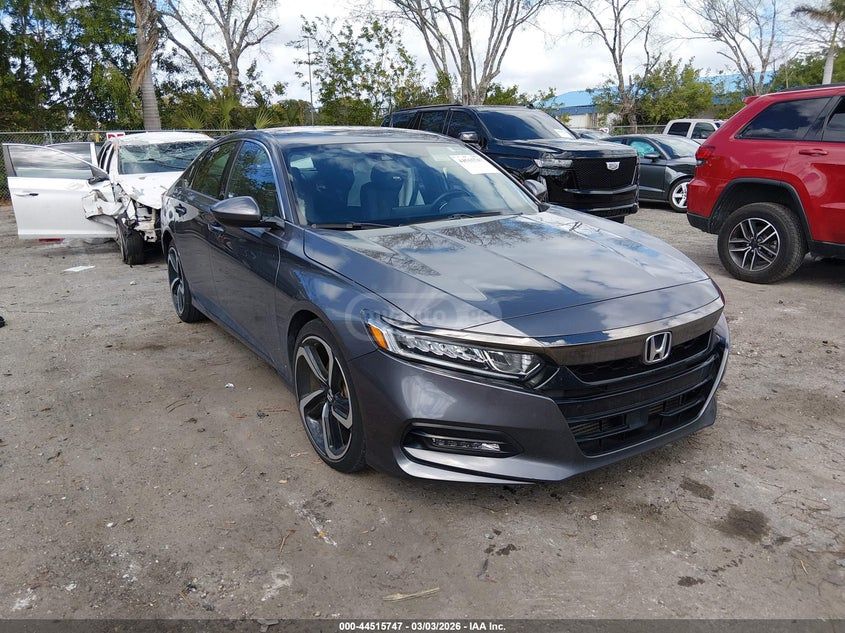 Honda Accord - фото 12