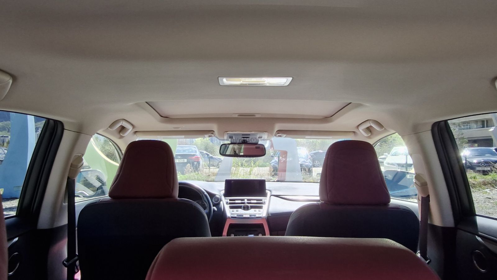 Lexus NX 300 - фото 9