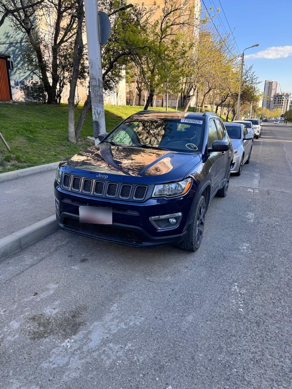 Jeep Compass - фото 2