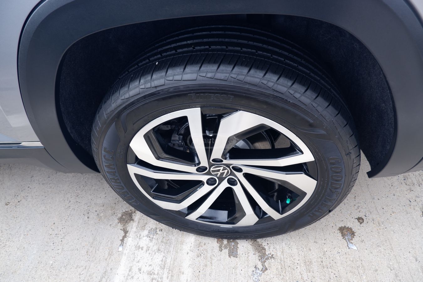 Volkswagen Atlas 2023 — миниатюра 6