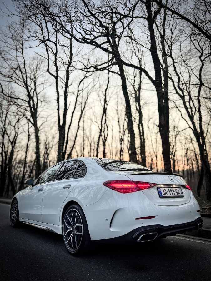 Mercedes-Benz C 300 - фото 4
