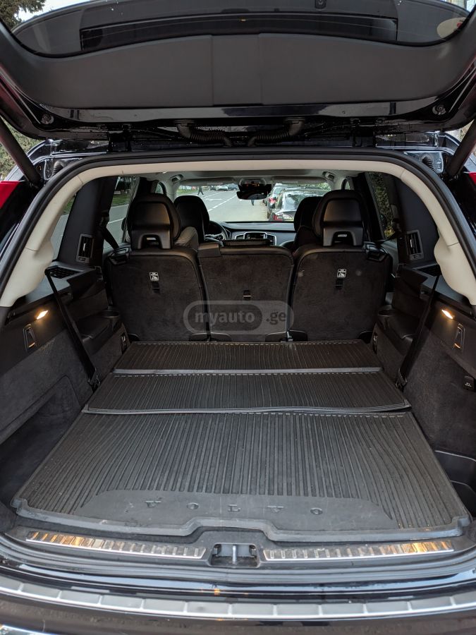 Volvo XC 90 - фото 11