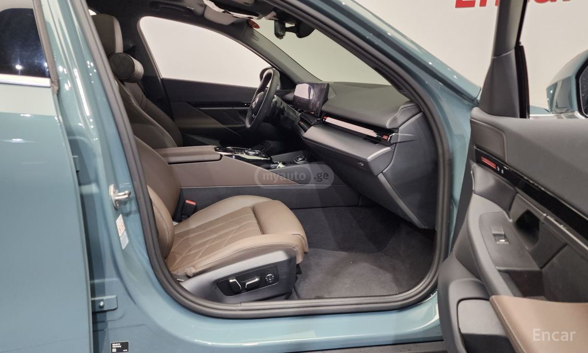 BMW 520 2024 — миниатюра 11