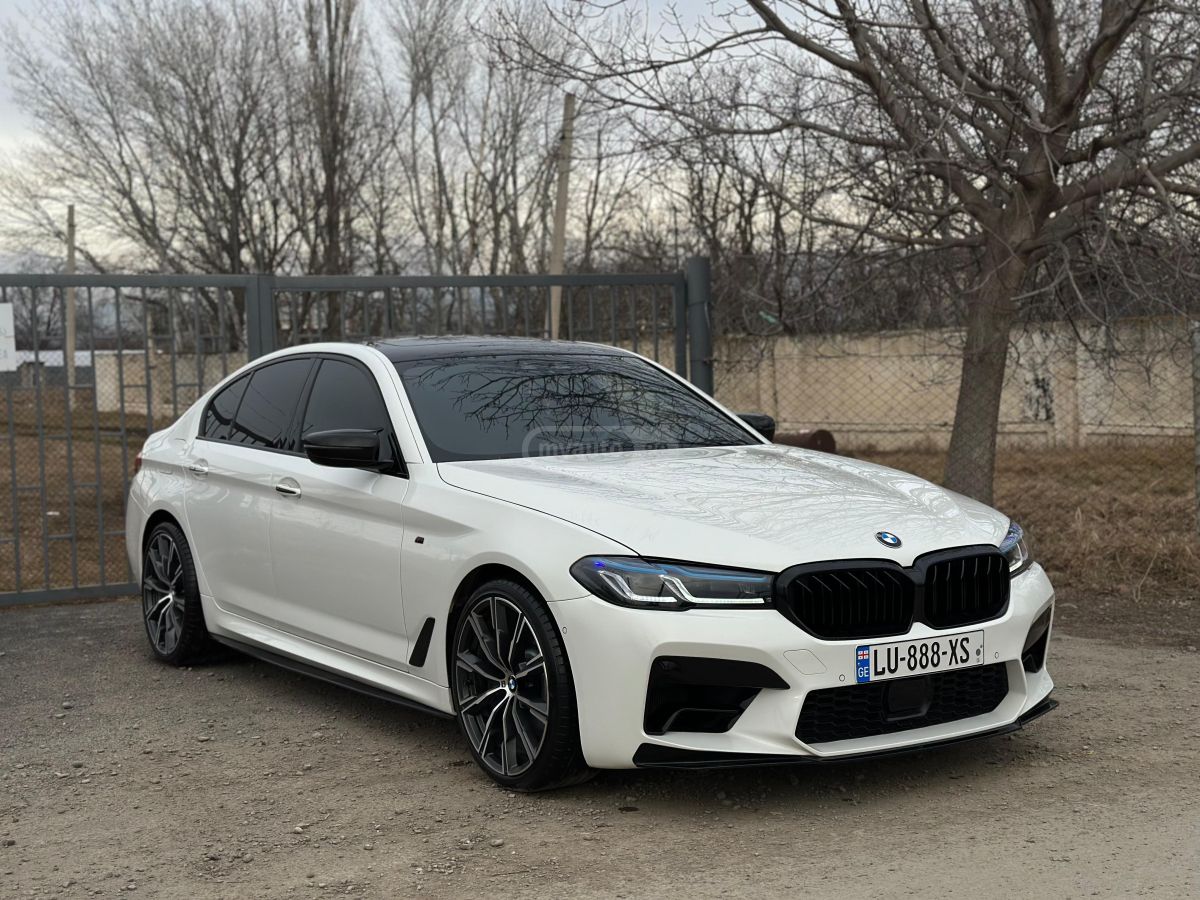 BMW 530 - фото 1