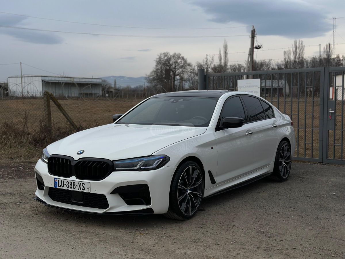 BMW 530 - фото 3