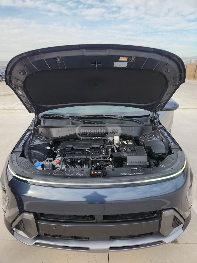 Hyundai SE 4dr Front Wheel Drive Autom — миниатюра 10