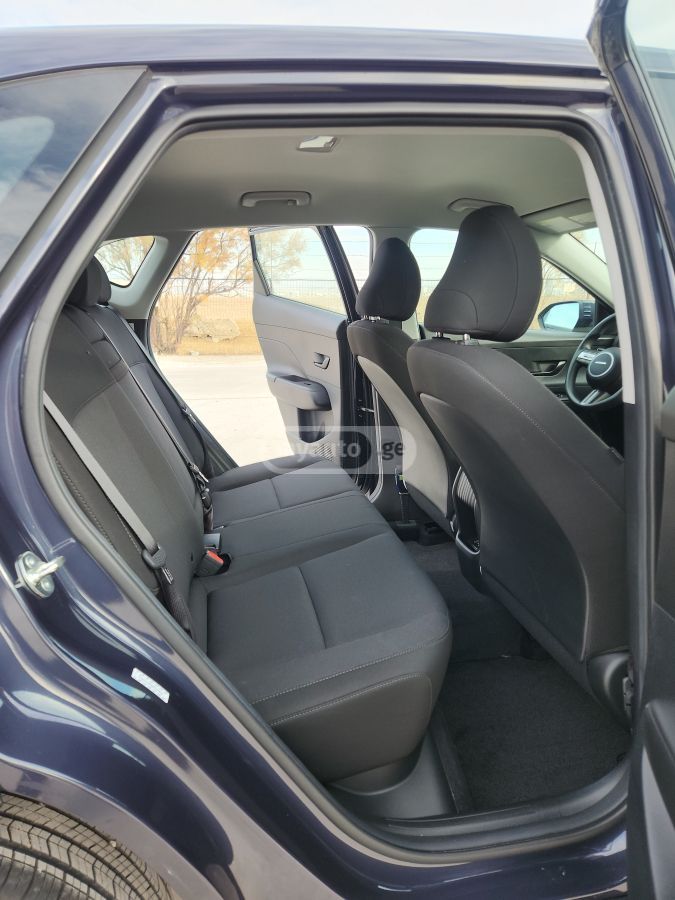 Hyundai SE 4dr Front Wheel Drive Autom — миниатюра 6