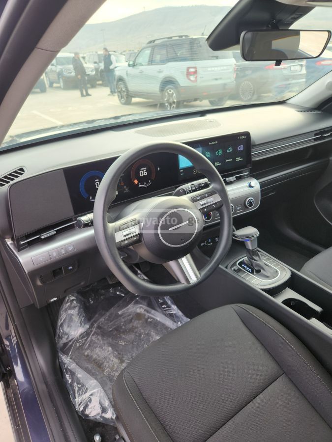 Hyundai SE 4dr Front Wheel Drive Autom — миниатюра 8