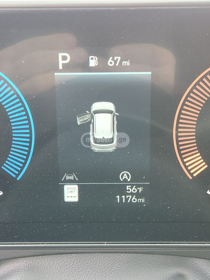 Hyundai SE 4dr Front Wheel Drive Autom — миниатюра 9