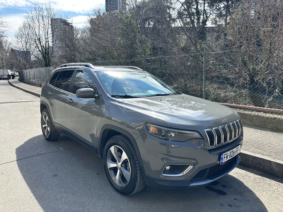 Jeep Cherokee - фото 9