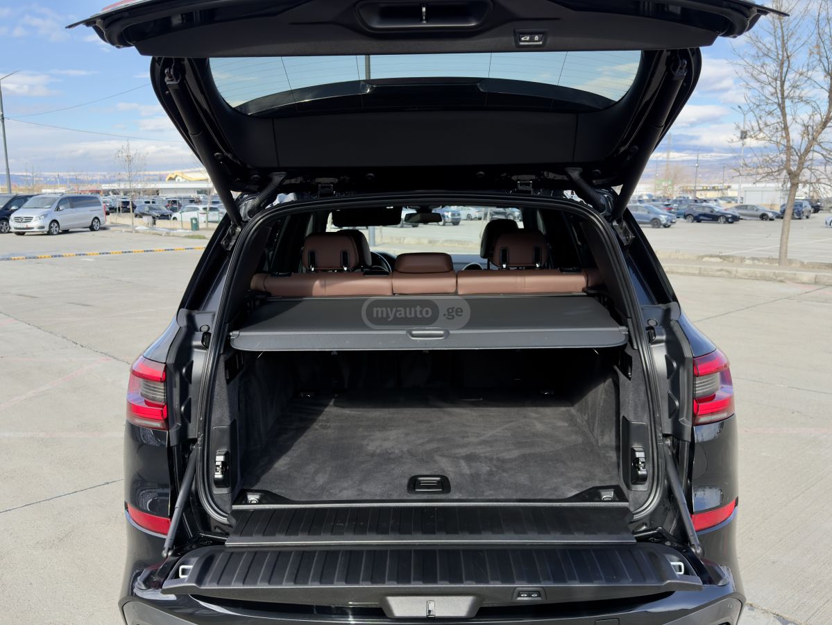 BMW X5 - фото 14