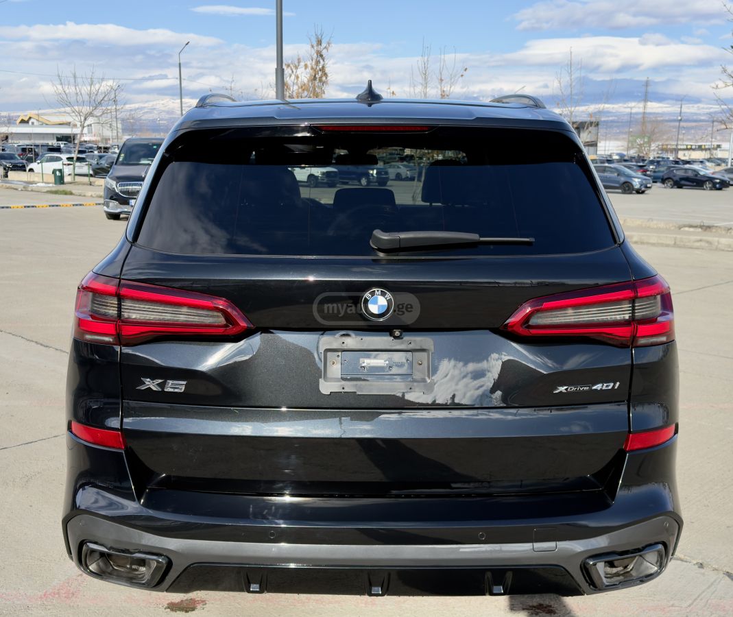 BMW X5 - фото 5