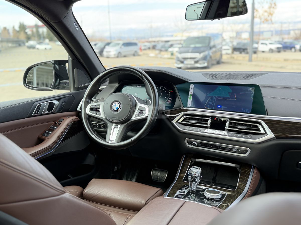 BMW X5 - фото 9