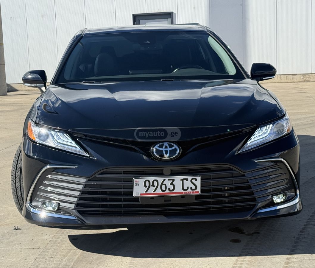 Toyota Camry - фото 10