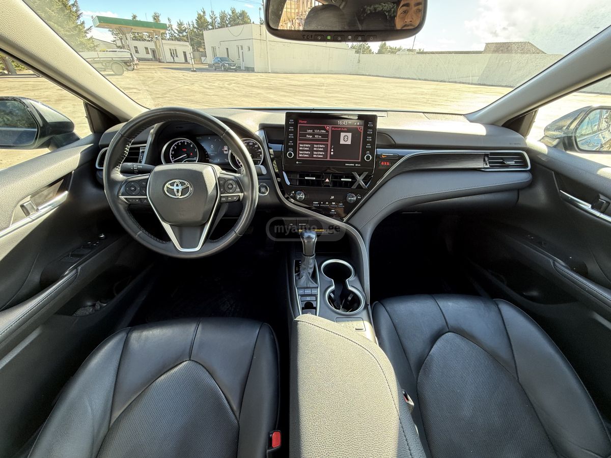 Toyota Camry - фото 15