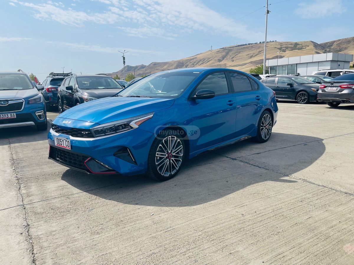 Kia GT — миниатюра 3