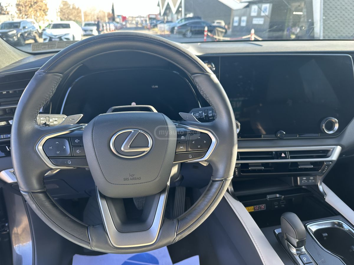 Lexus Premium 4dr All Wheel Drive Au — миниатюра 10