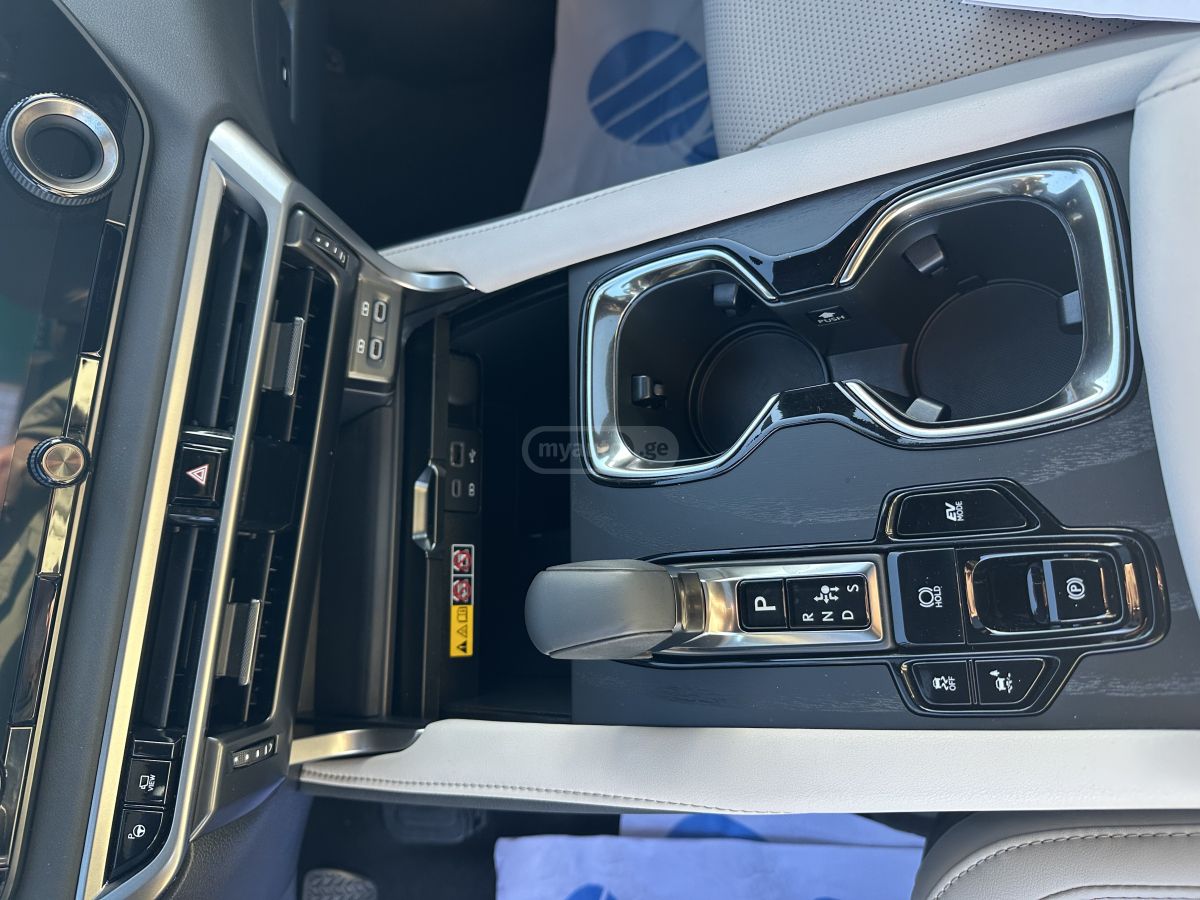 Lexus Premium 4dr All Wheel Drive Au — миниатюра 13