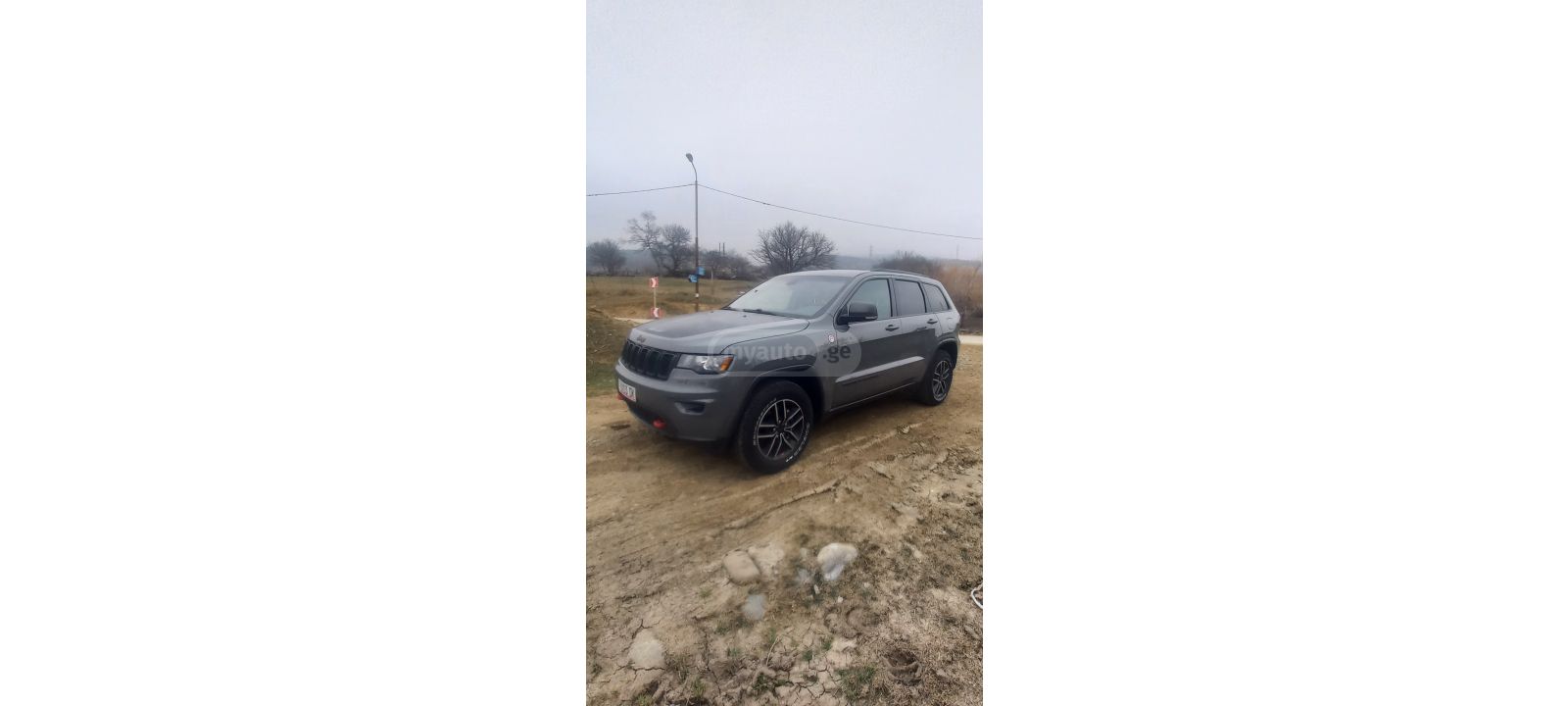 Jeep Grand Cherokee - фото 3