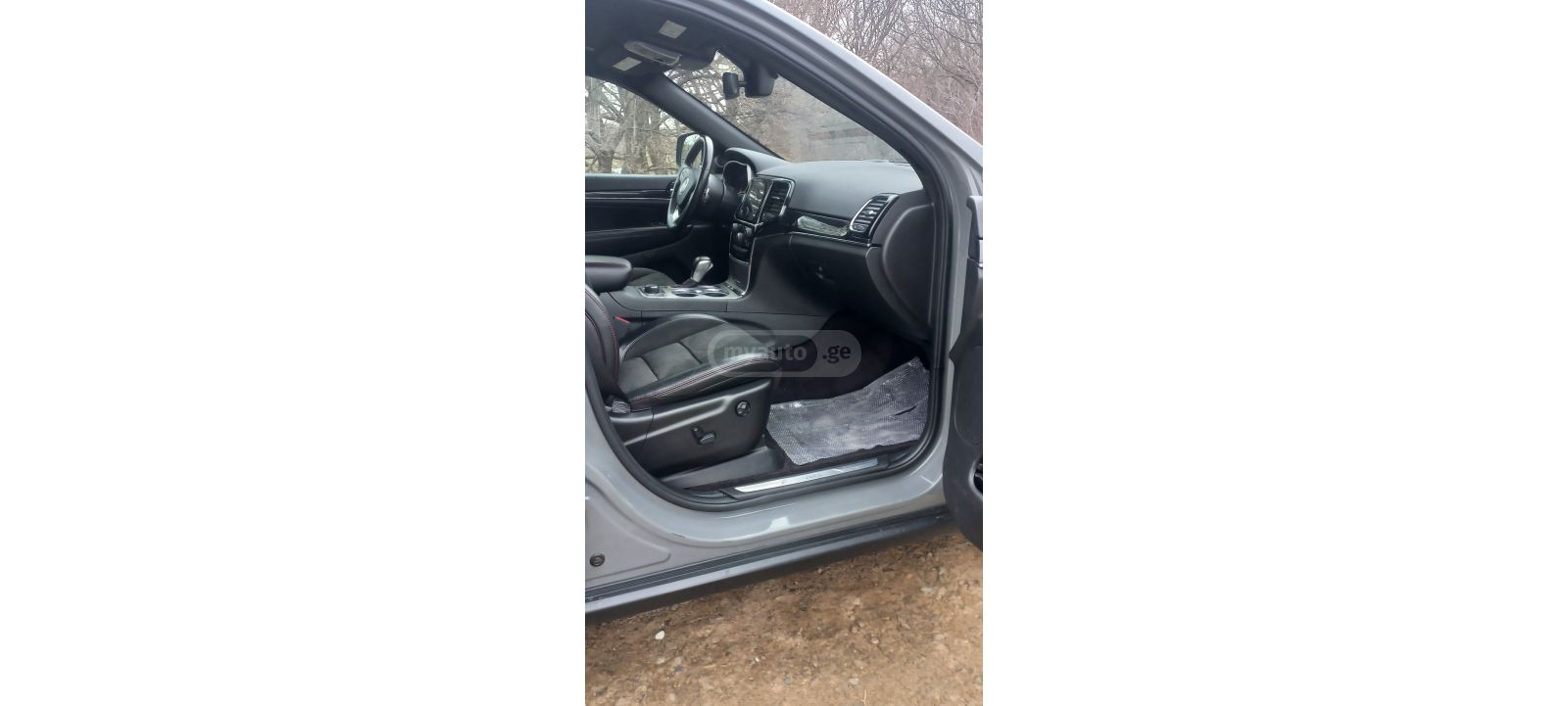 Jeep Grand Cherokee - фото 6