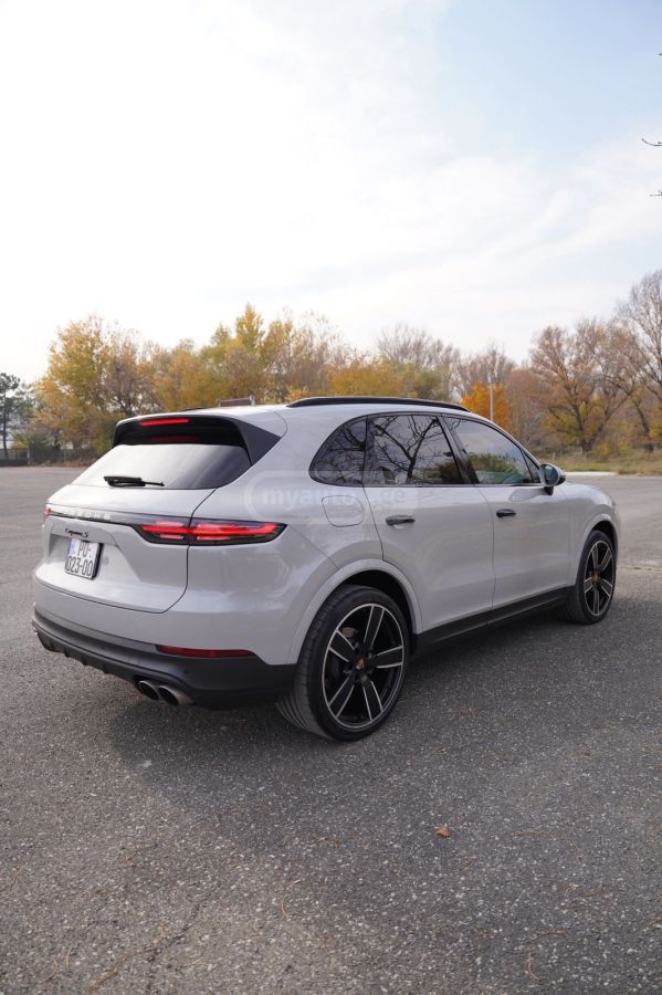 Porsche Cayenne - фото 5