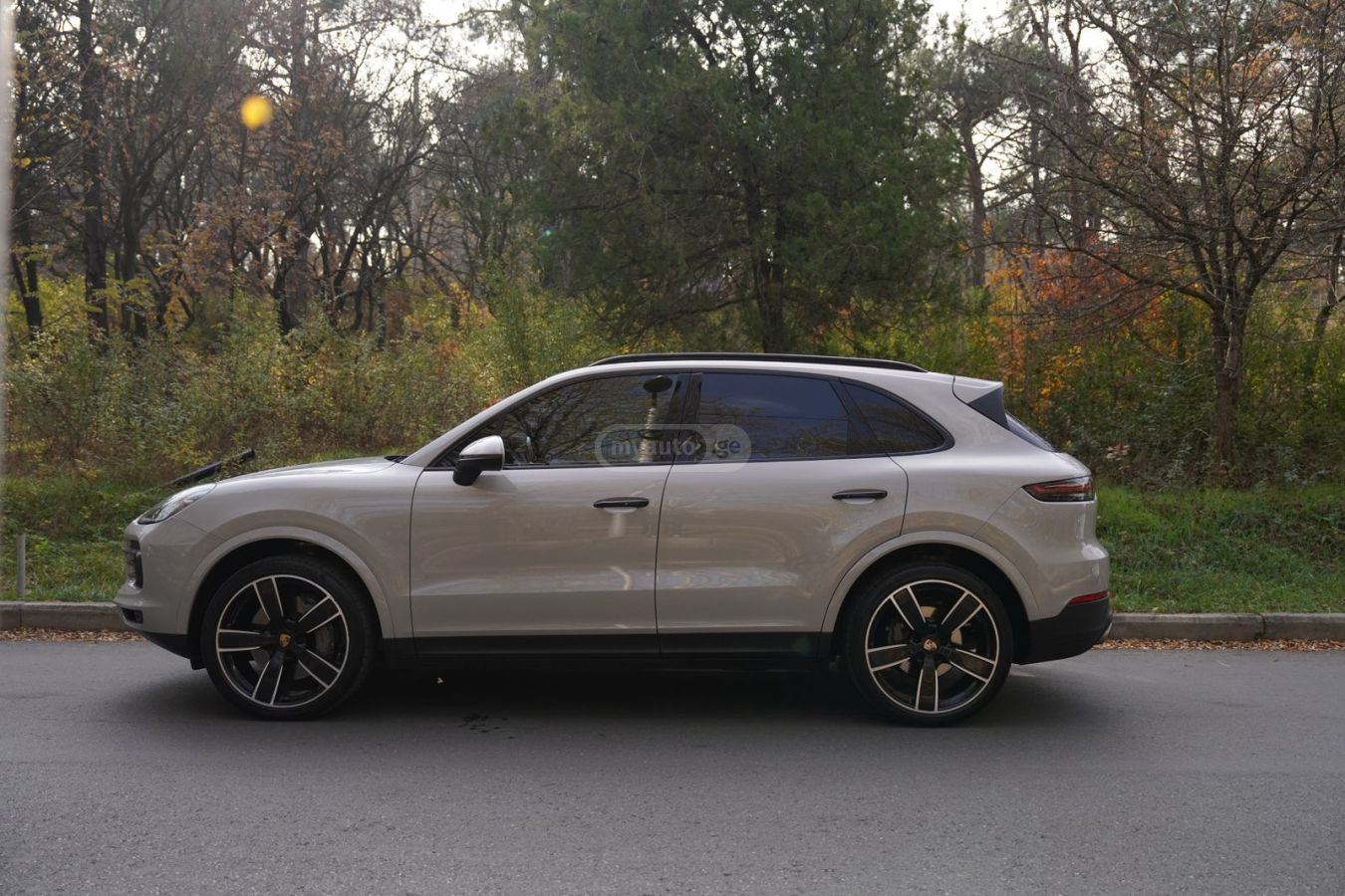 Porsche Cayenne - фото 7
