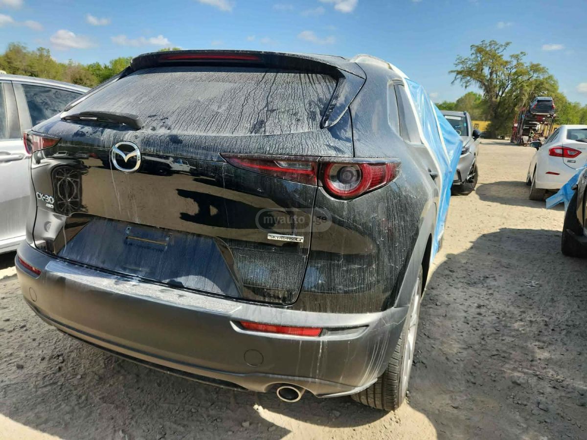 Mazda CX-30 - фото 7