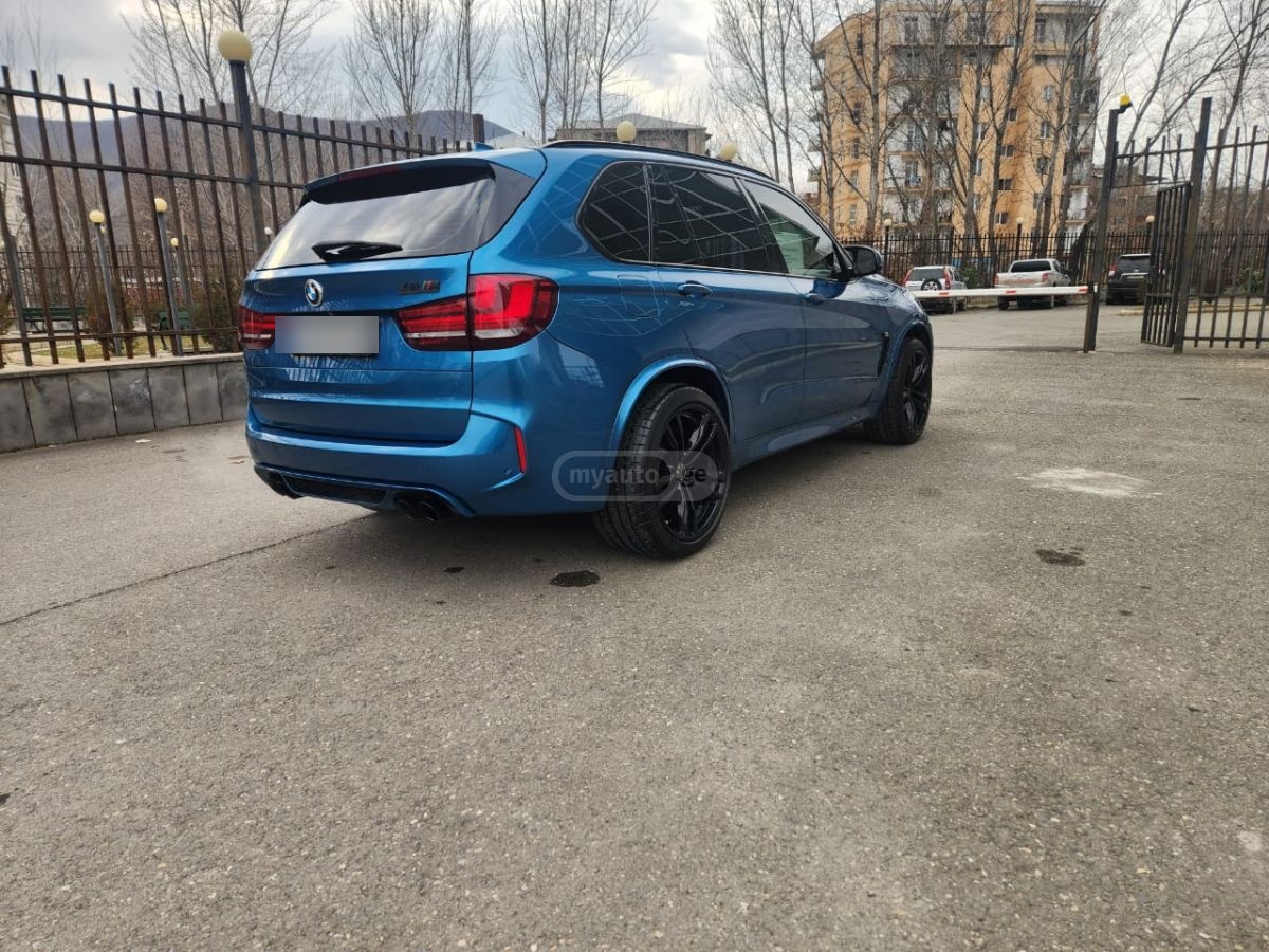 BMW X5 M - фото 6