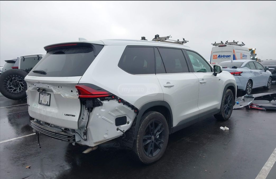 Toyota LIMITED — миниатюра 2