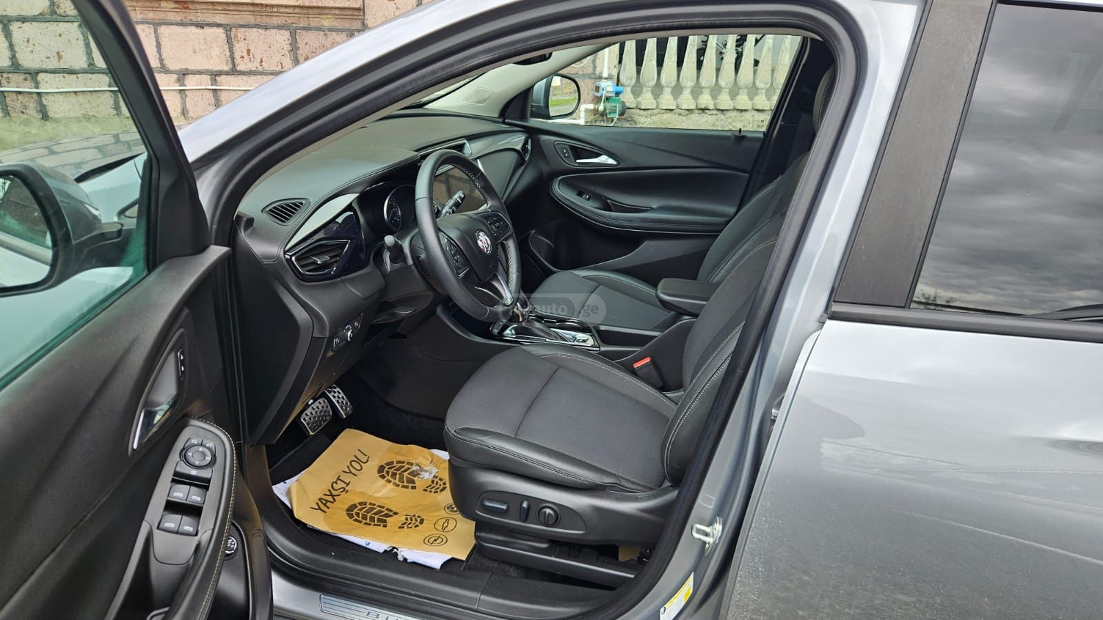 Buick Encore - фото 5