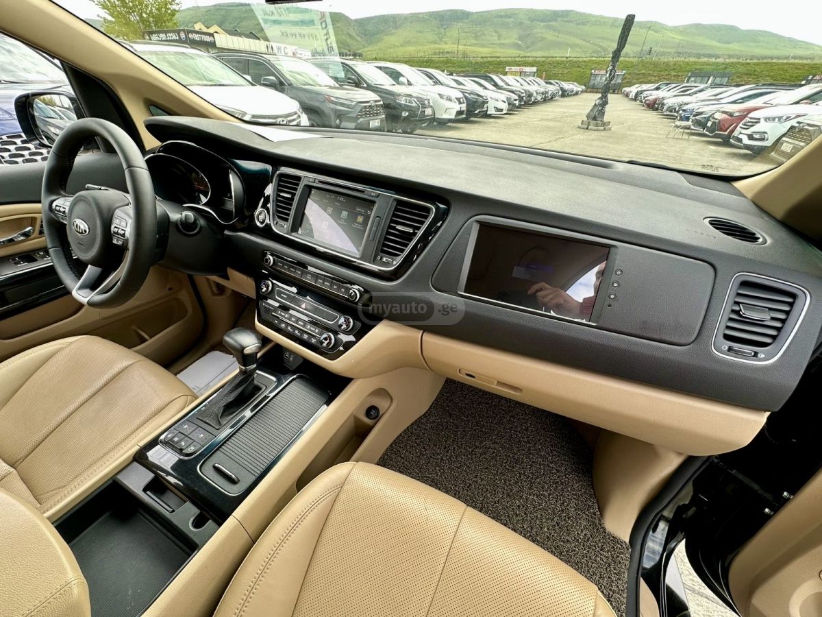 Kia Carnival - фото 10