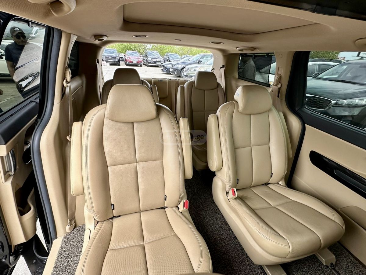 Kia Carnival - фото 9