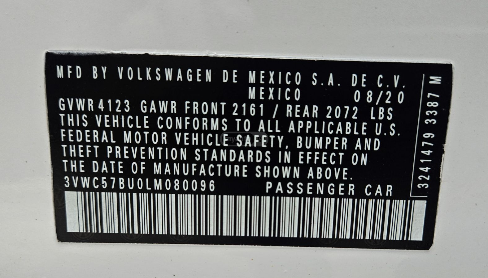 Volkswagen Jetta - фото 11