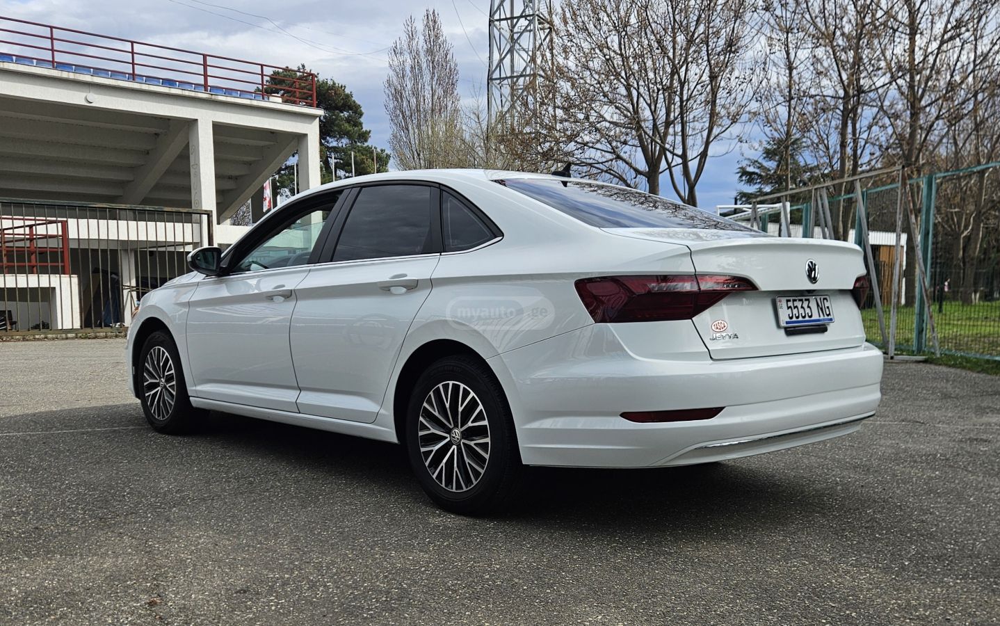 Volkswagen Jetta - фото 7