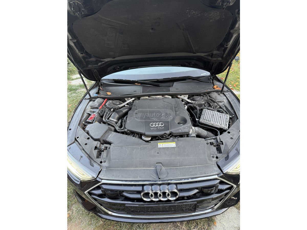 Audi A7 - фото 14